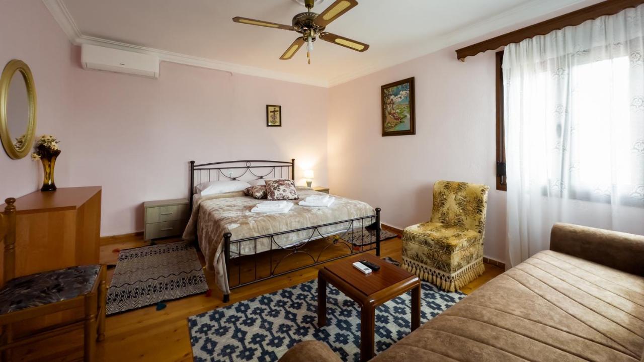 Apartament Fani'S House Under Meteora Kastraki Zewnętrze zdjęcie